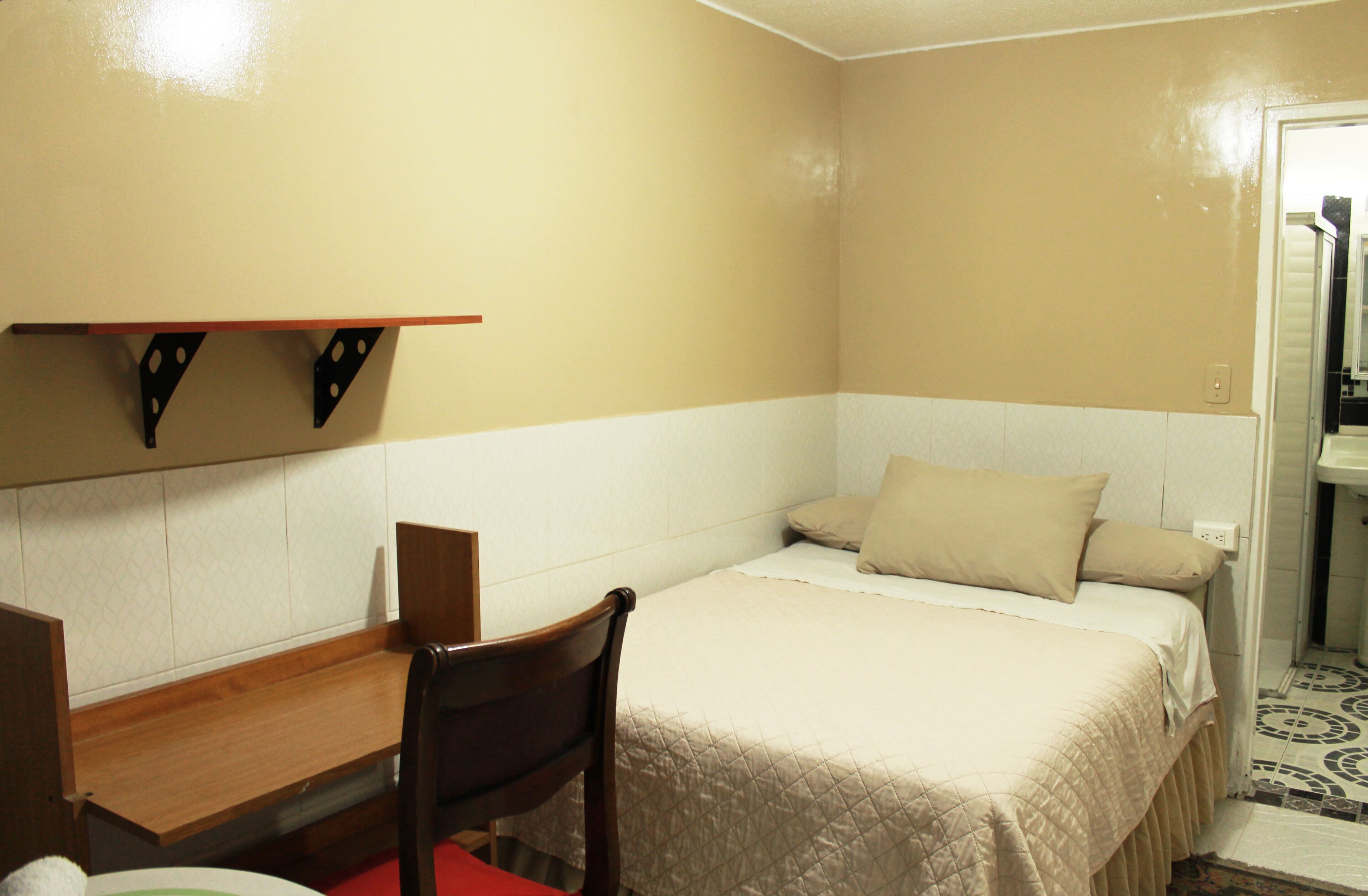 Double Room | Individually decorated, individually furnished, iron/ironing board