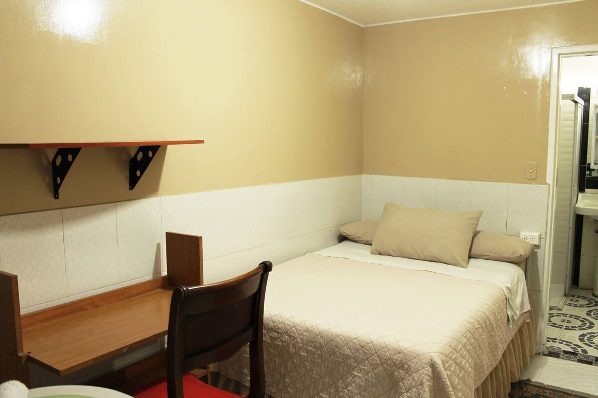 双人房 | 特色装修、特色家居、熨斗/熨板、免费 WiFi