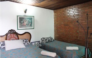 三人房 | 特色装修、特色家居、熨斗/熨板、免费 WiFi