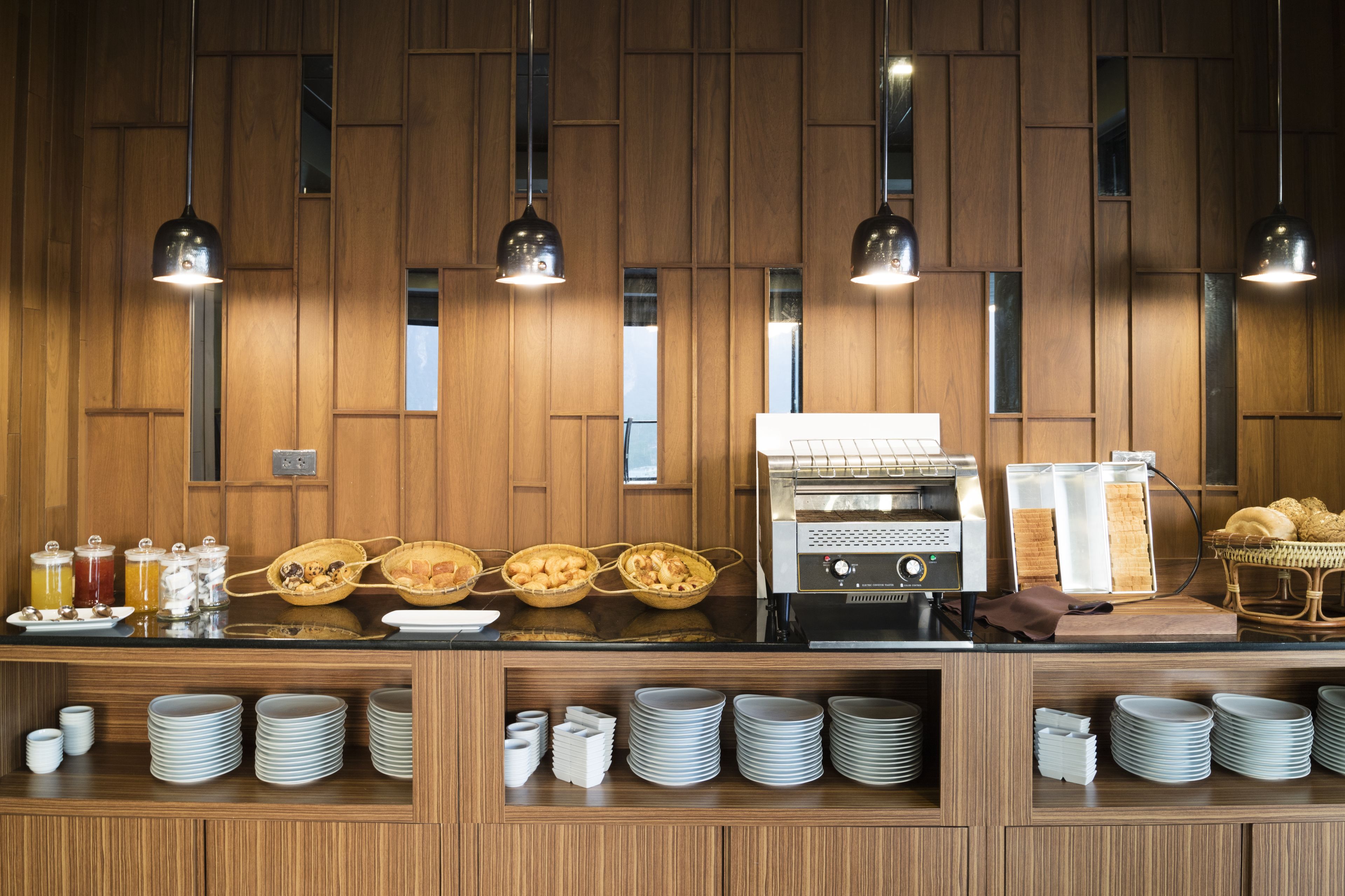 daily buffet breakfast (thb 350 per person)