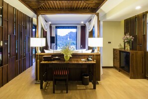 Premium Suite Pool Access