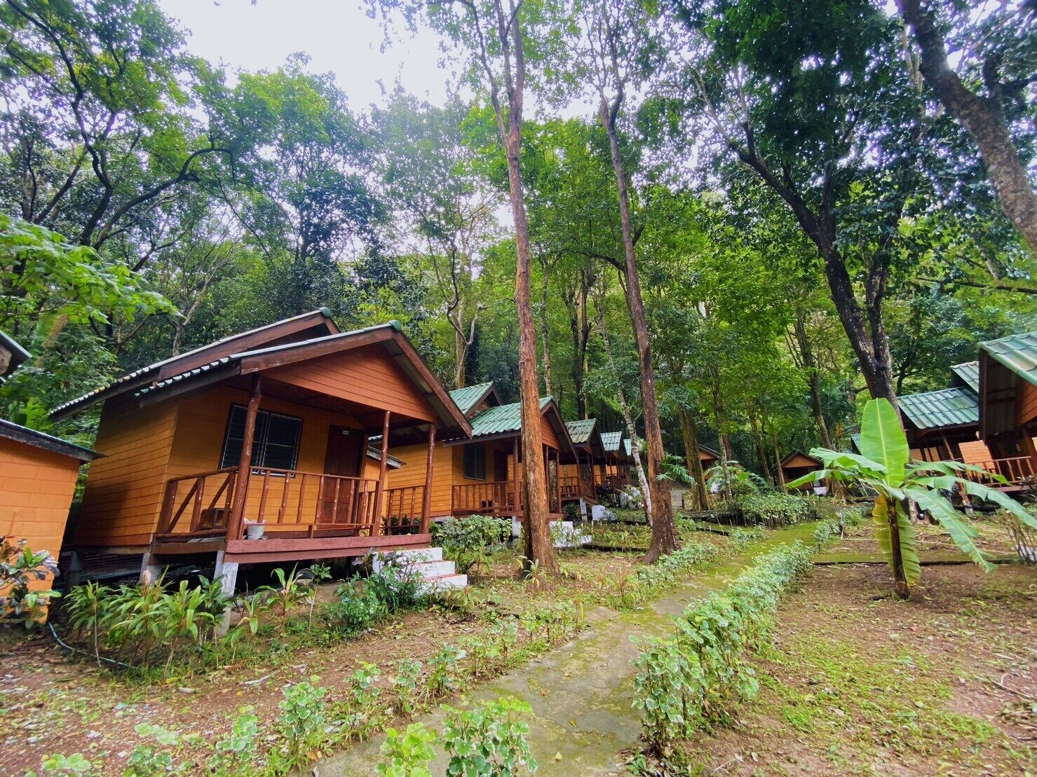 Bungalow with Fan