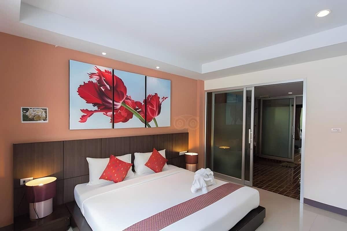 Deluxe-Vierbettzimmer | 1 Schlafzimmer, Schreibtisch, kostenloses WLAN, Bettwäsche