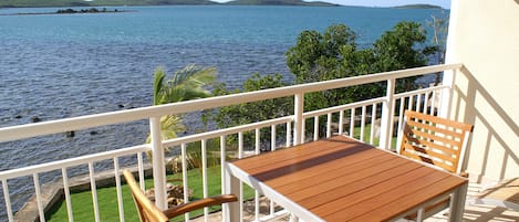 Suite, 1 Schlafzimmer, Meerblick | Terrasse/Patio