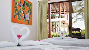 Suite, Garden View | 1 bedroom, bed sheets