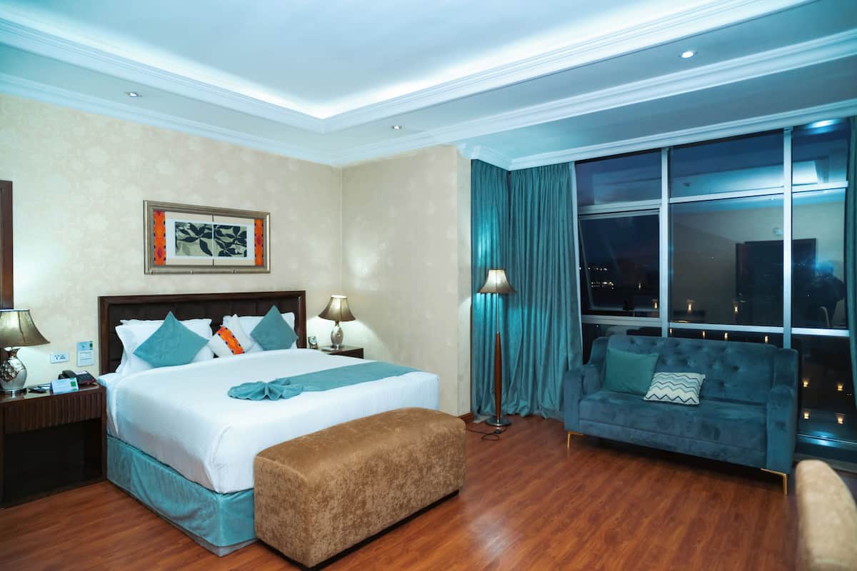 Egyptian cotton sheets, premium bedding, down duvets, Tempur-Pedic beds