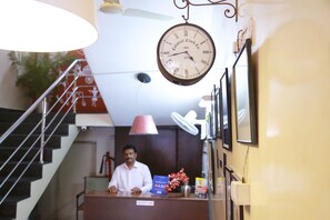 Interior entrance - Hotel Geetanjali (Hyderabad)