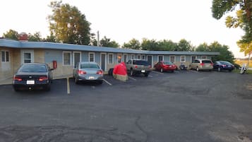 Free self parking