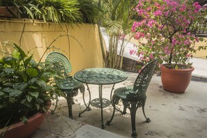 Terrace/patio - Anggerik Lodging Hotel (George Town)