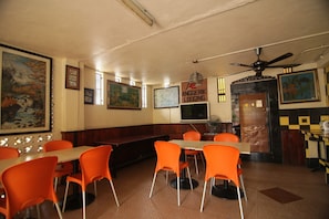 Cafe
