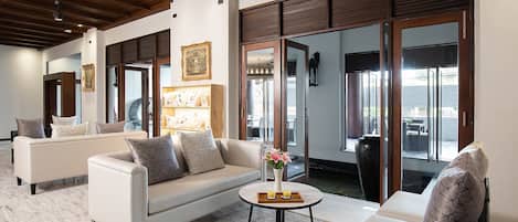 Sala de estar en el lobby