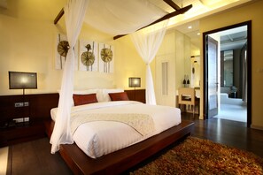 Premier Room | Free minibar items, in-room safe, iron/ironing board
