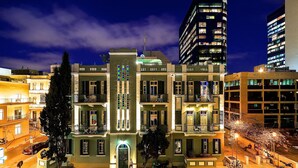 Front of property – evening/night - Alma Hotel & Lounge (Tel Aviv)