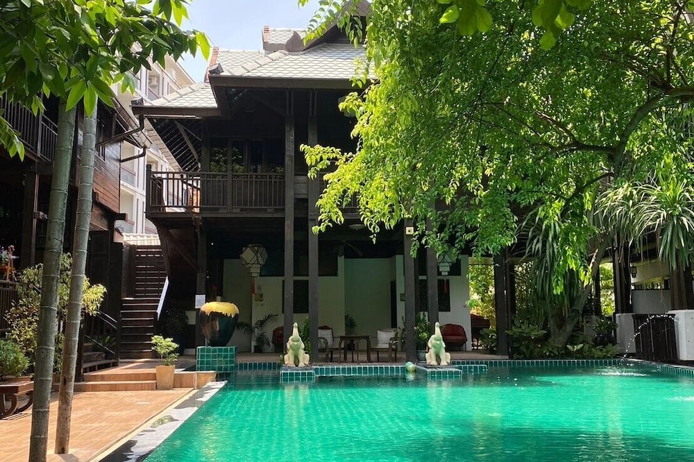 Yantarasri Resort