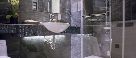 Shower, hydromassage showerhead, hair dryer, slippers