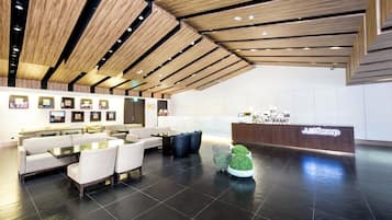 Quầy tiếp tân
