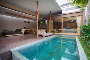 Villa, 1 soverom, privat basseng | Sengetøy av topp kvalitet, minibar, safe på rommet og skrivebord