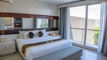 Villa, 2 chambres, piscine privée | Literie de qualité supérieure, minibar, coffres-forts dans les chambres