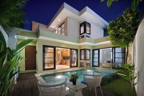 Terrace/patio - Beautiful Bali Villas - 6 mins walk to the beach (Legian)