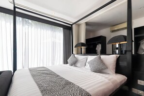 Yuubi - Two Bedroom Villa with Private Pool | In-room safe, individually decorated, individually furnished, desk - Four On Drupadi (Seminyak)