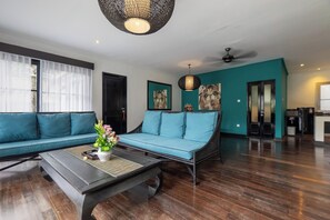 Living room - Four On Drupadi (Seminyak)