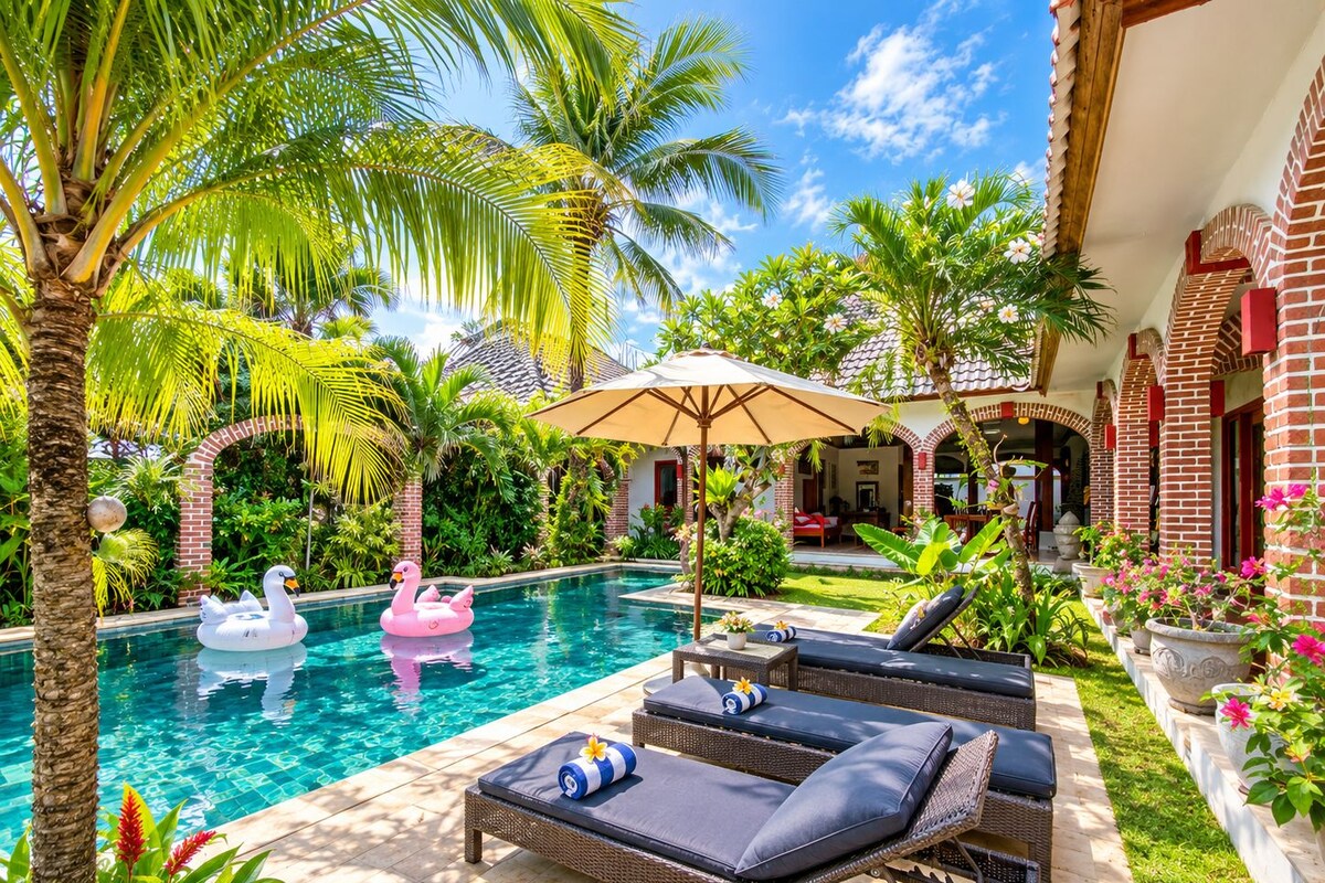 デラックス ヴィラ (3 Bedrooms Pool Villa) | テラス / パティオ