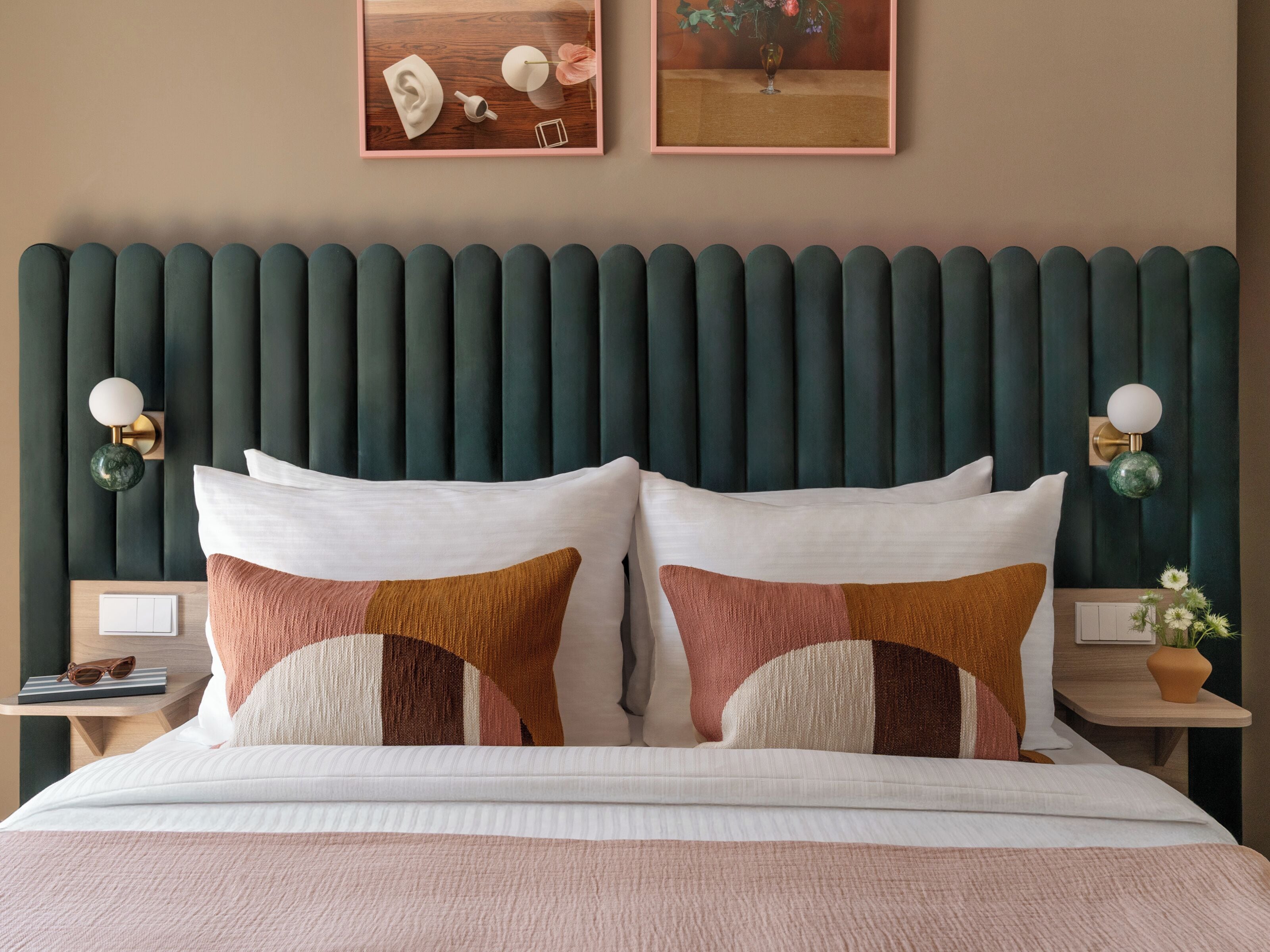 Medium Studio, Kitchenette | Premium bedding, in-room safe, laptop workspace, iron/ironing board