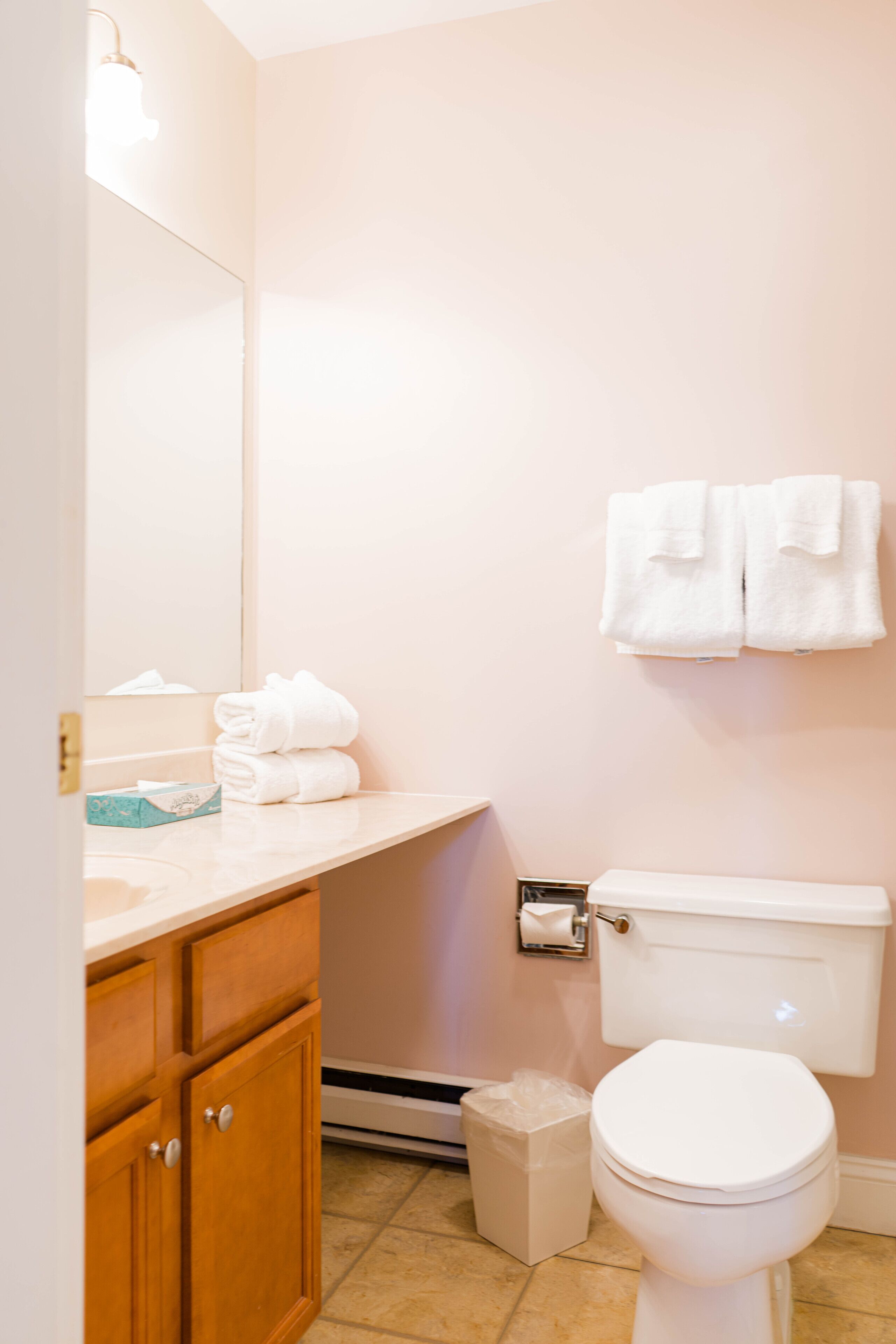 condo, 2 bedrooms | bathroom amenities | combined shower/bathtub, free toiletries, hair dryer, towels