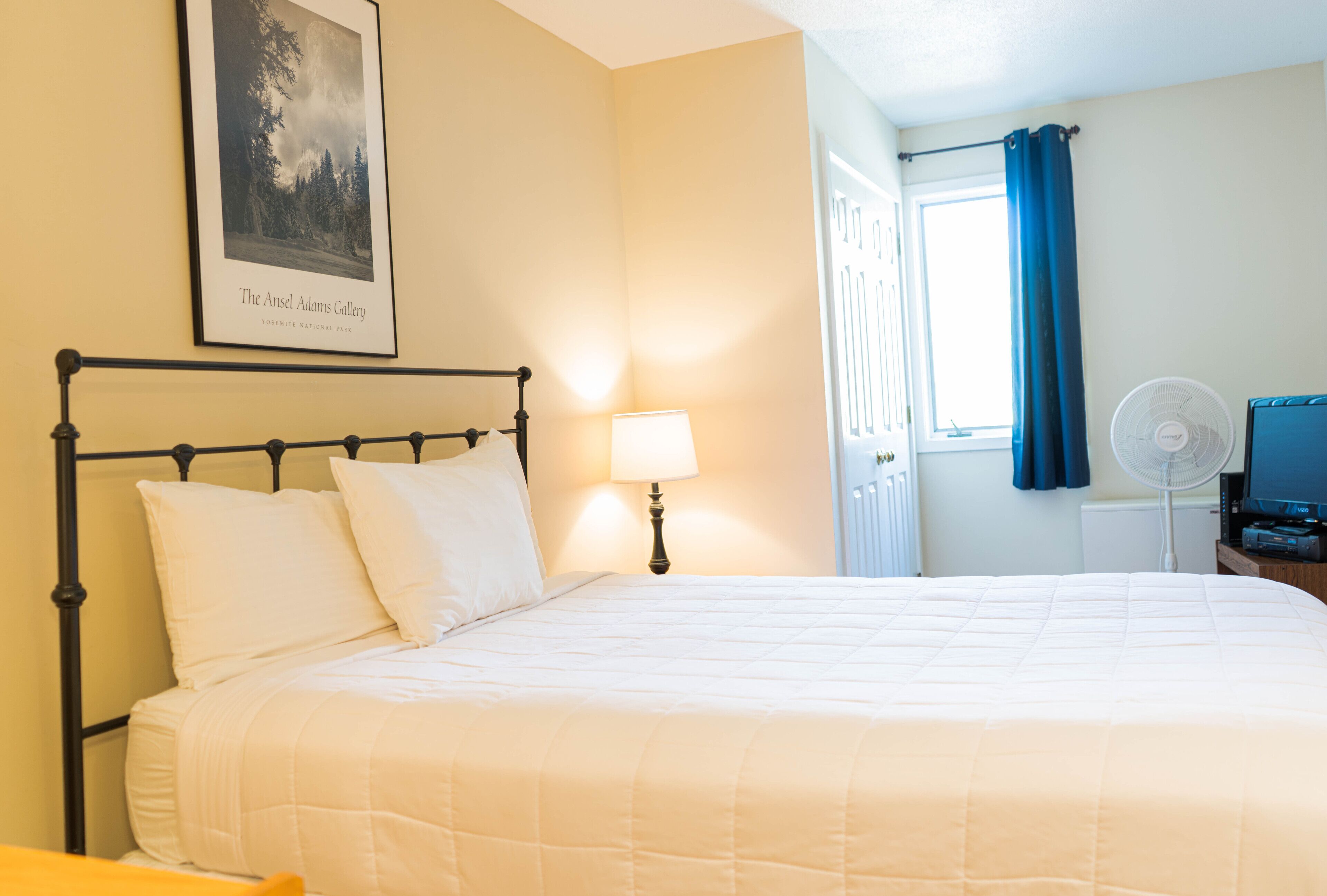 condo, 2 bedrooms | 2 bedrooms, individually decorated, individually furnished