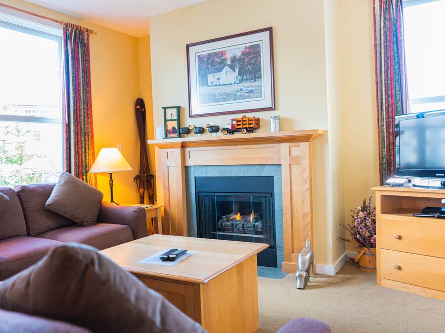 Condo, 2 Bedrooms | Living room | Flat-screen TV, fireplace, DVD player
