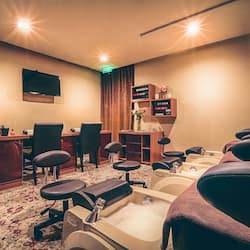 Body treatments, aromatherapy, hot stone massages, body wraps