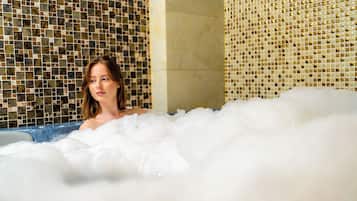 Körperbehandlungen, Aromatherapie, Warmsteinmassagen