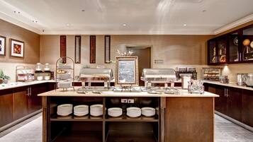 Desayuno para llevar incluido todos los días