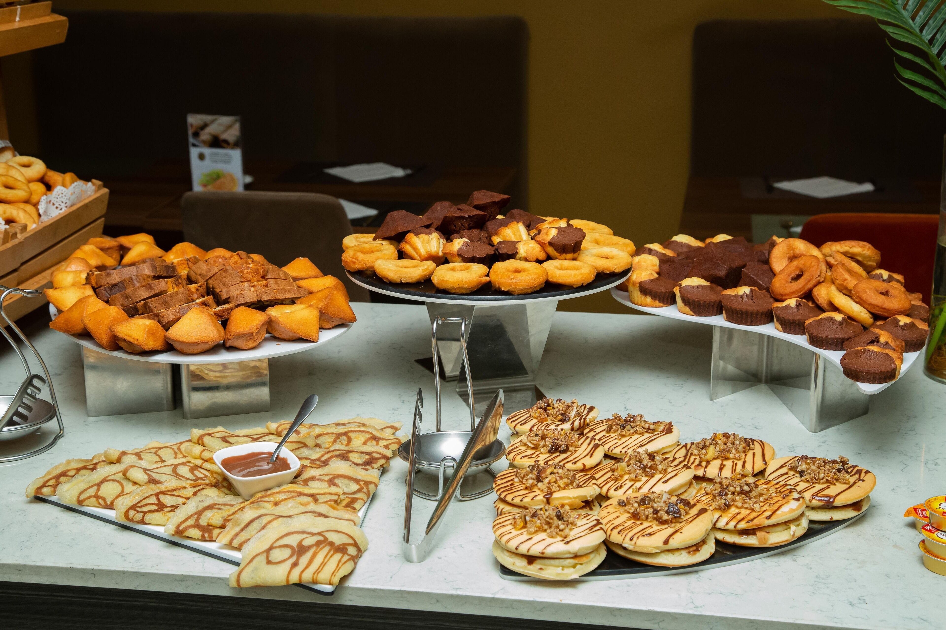 Café da manhã com buffet todos os dias (EUR 11 por pessoa) 