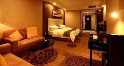 Ramada Linyi North
