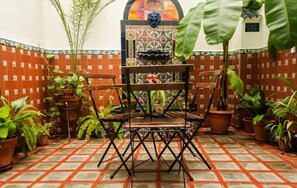 Interior - Pensión Pérez Montilla (Seville)
