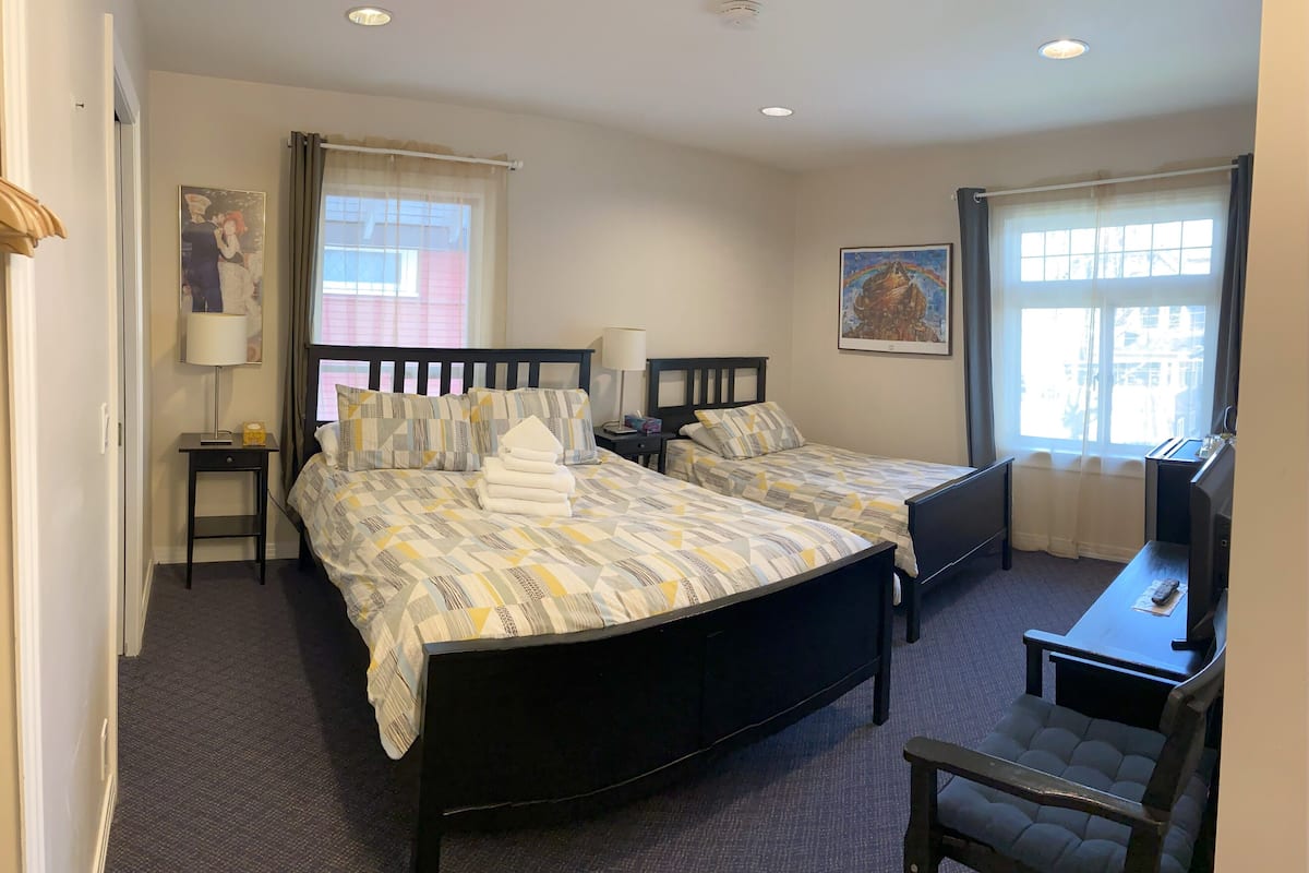 Triple Room, 1 Bedroom (Lower Level)