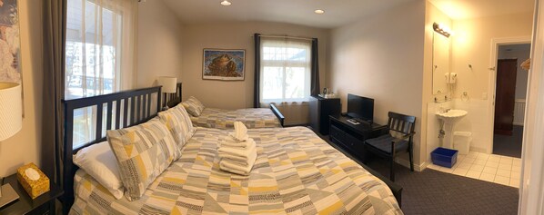 Triple Room, 1 Bedroom (Lower Level)