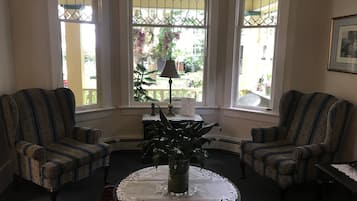 32-inch Smart TV with digital channels