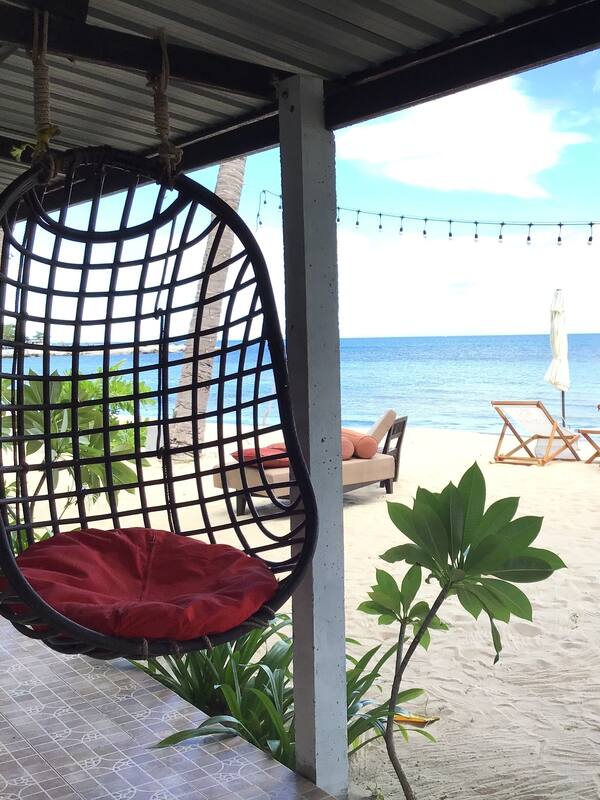 Beachfront Studio Aircon | Terrasse/Patio