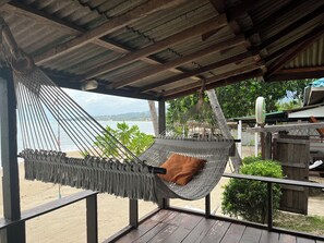 Beachfront Cottage Aircon | Terrace/patio - Samui Harmony Resort (Koh Samui)