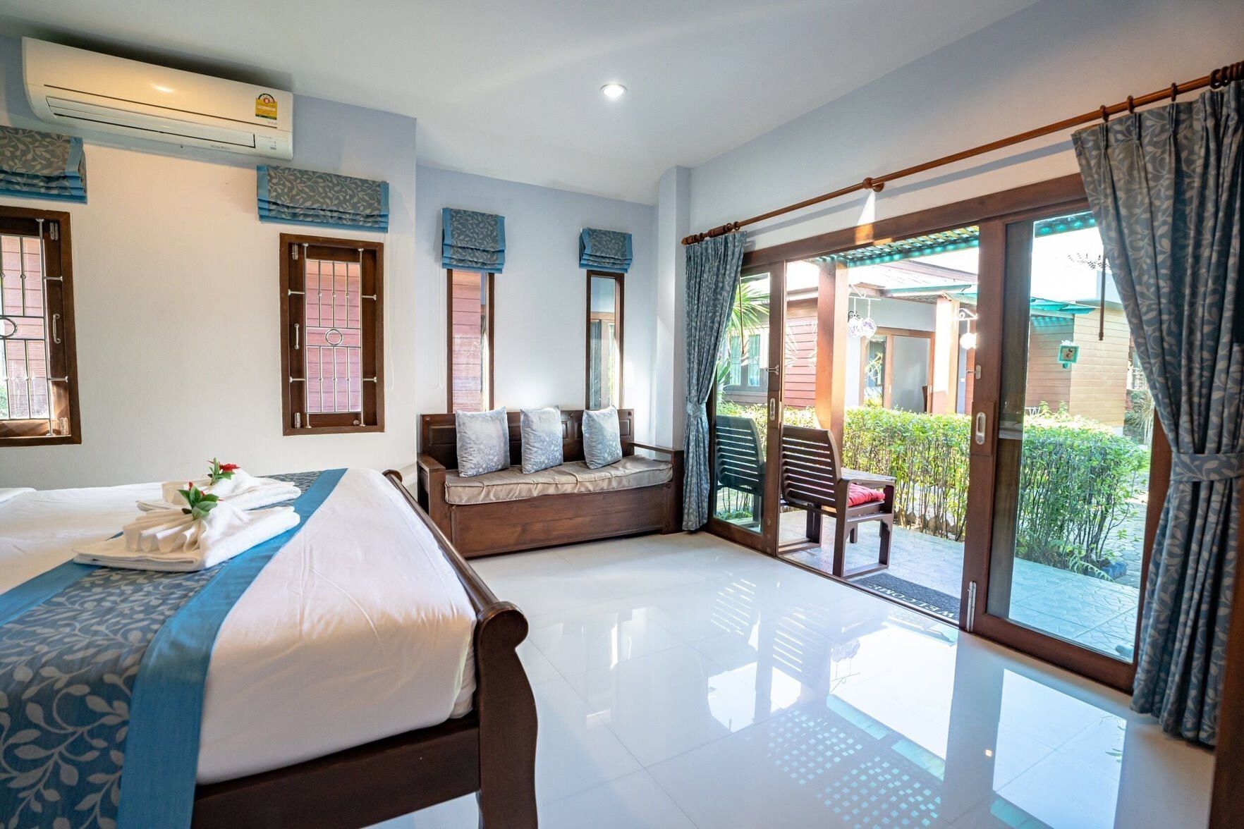 In-room safe, desk, rollaway beds, free WiFi