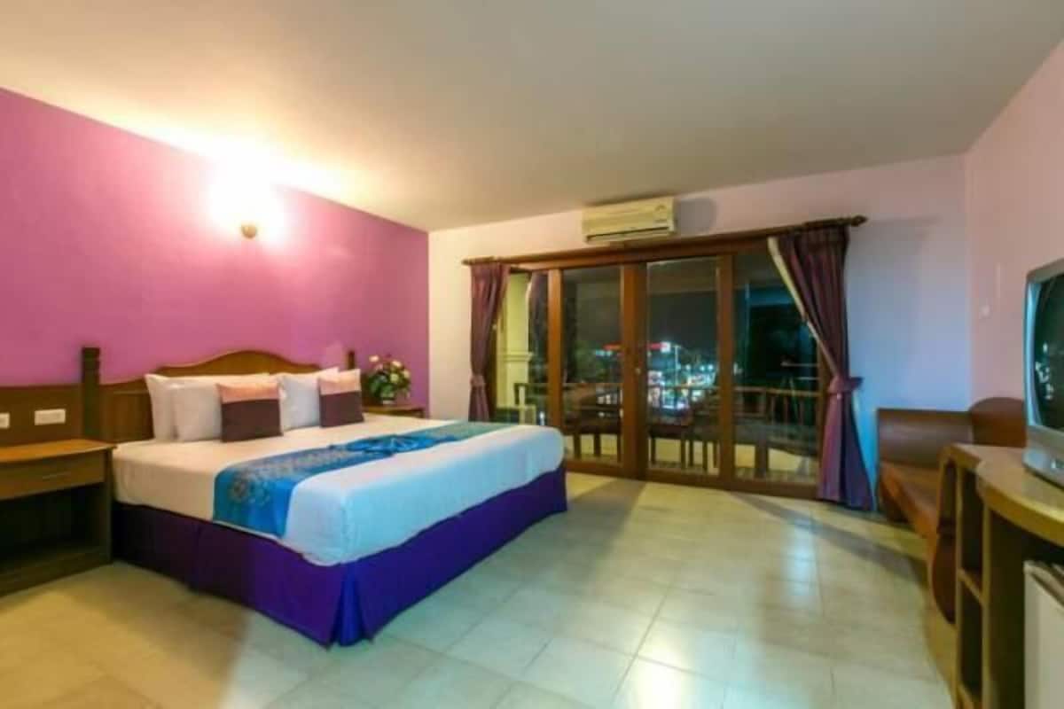 Coffres-forts dans les chambres, bureau, lits pliants/supplémentaires