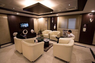 Premiere Hotel Apartments