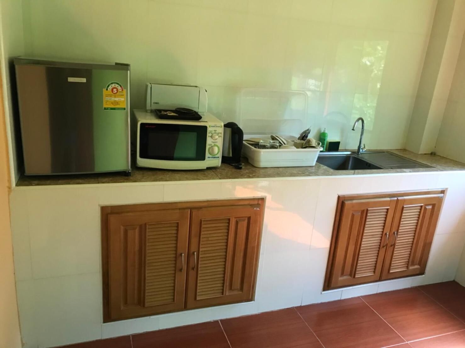 garden view villa | private kitchen | fridge