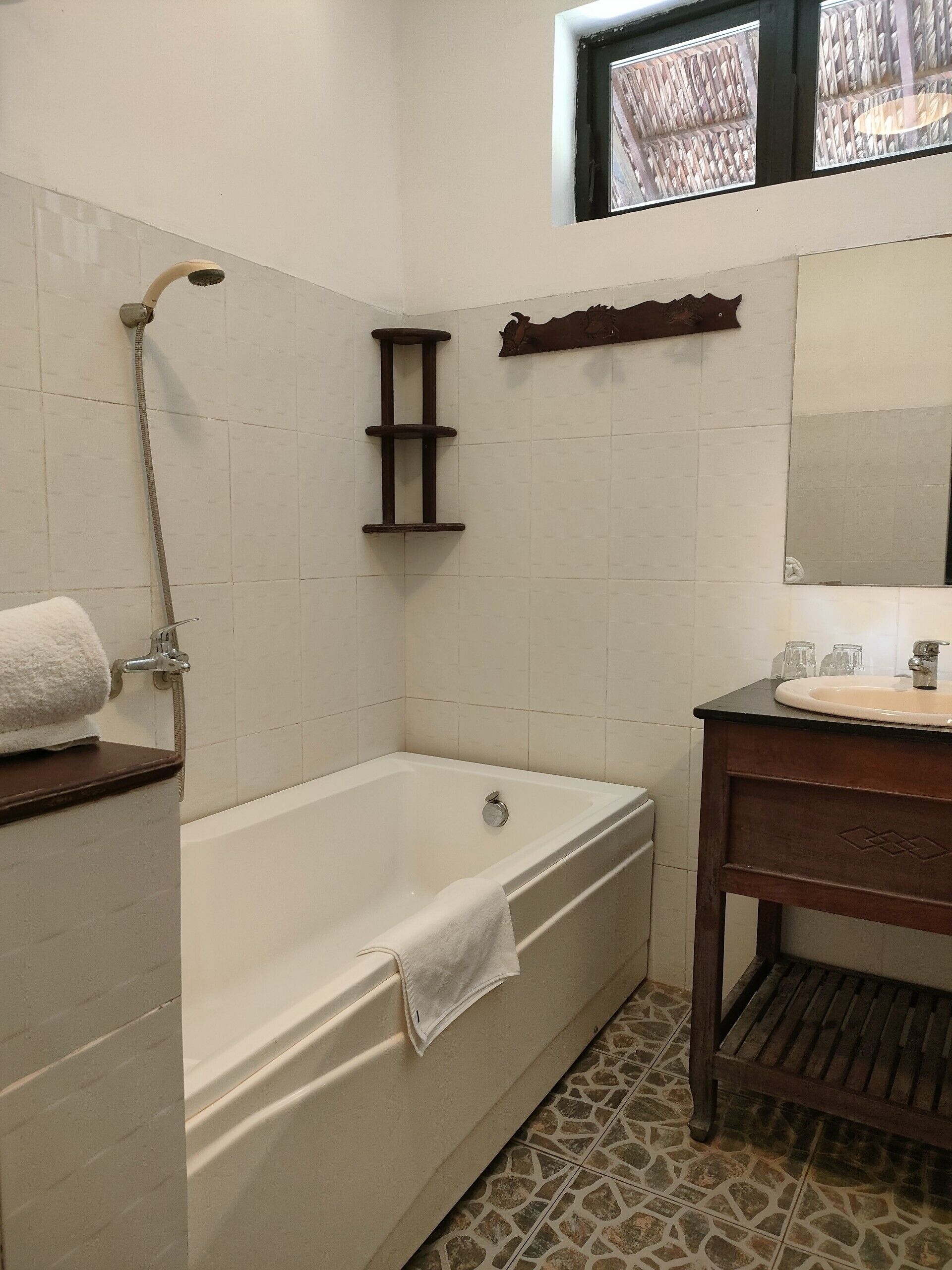 standard room, garden view | garden view