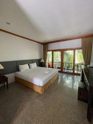 Minibar, caja de seguridad en la habitación, escritorio y wifi gratis 