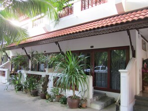 บริเวณภายนอก