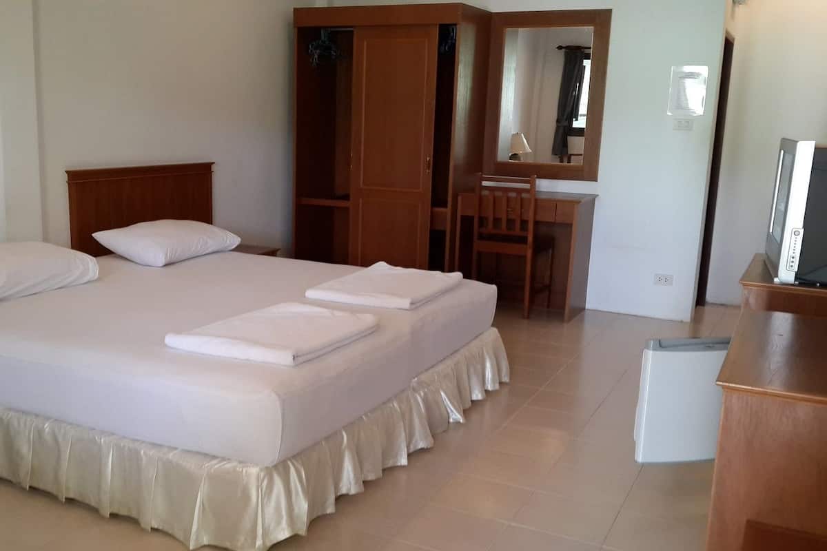 Habitación estándar | Escritorio, camas extra y wifi gratis