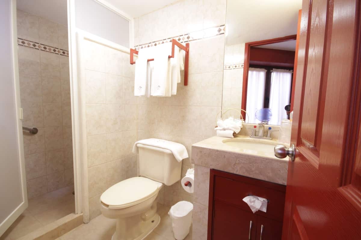 family room | in-room safe, blackout curtains, iron/ironing board, free wifi